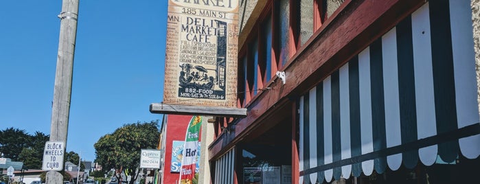 Arena Market is one of Pierre’s Liked Places.