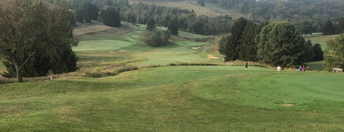 Palmer Course @ Speidel Golf Club is one of Lugares favoritos de Rick.