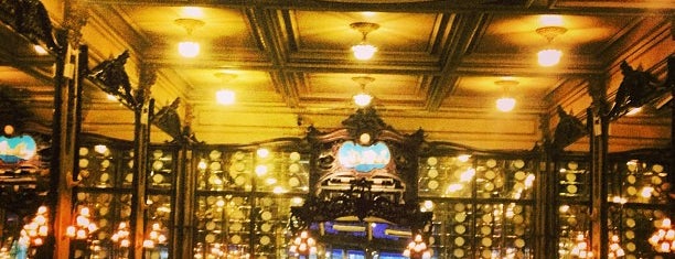 Confeitaria Colombo is one of RJ.