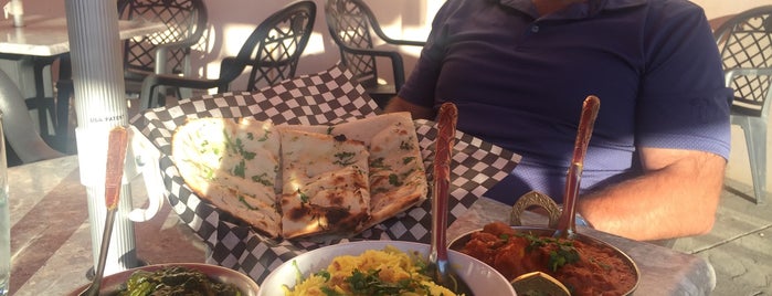 Rasoi is one of Indian food In Surrey.
