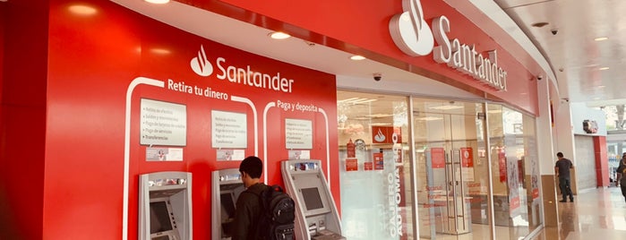 Santander is one of สถานที่ที่ Fernando ถูกใจ.