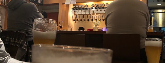 RAKUBEER is one of クラフトビールスポット.