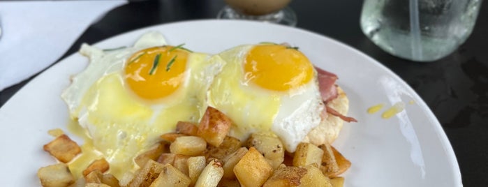 Whisk Cafe is one of Lancaster Breakfast spots.