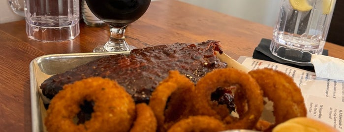 Harvey's Main Street BBQ is one of Lanc Co Ale Trail.