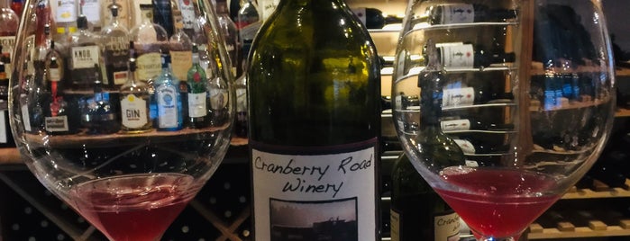 Cranberry Road Winery is one of Locais salvos de Laura.