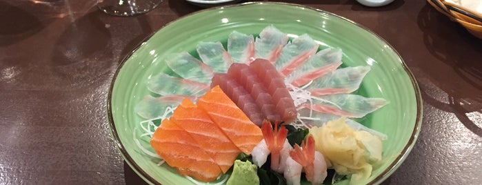 Tomo Sushi-Bar is one of Posti che sono piaciuti a J.