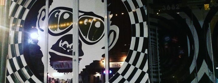 A Gogo Lounge is one of Mission: Montréal.