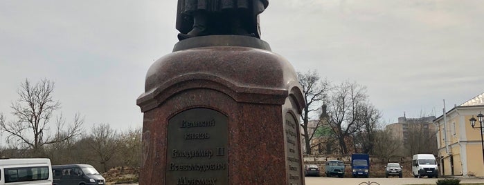 Памятник Владимиру Мономаху is one of Roman : понравившиеся места.