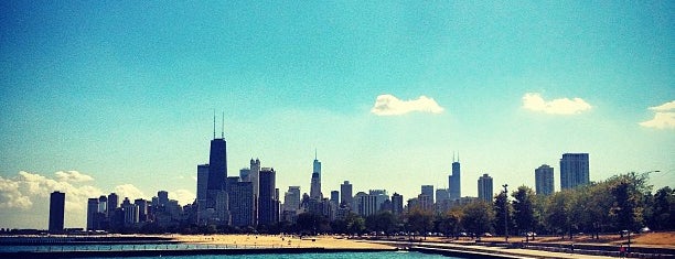 Fullerton Beach is one of Chicago.