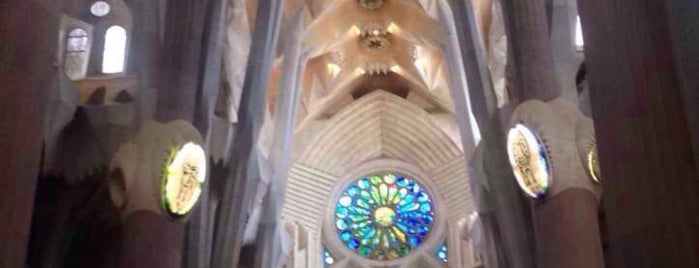 Basílica de la Sagrada Família is one of สถานที่ที่ Silke ถูกใจ.