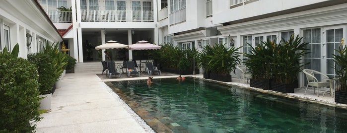 White Boutique Hotel is one of Laos & Cambodja, my favorites.
