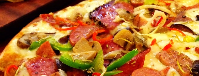 Pizza Republic Pick + Mix by Giuseppe Genco is one of Novi 님이 좋아한 장소.