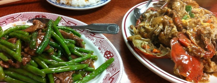 Hop Kee is one of The 15 Best Places for Green Beans in New York City.