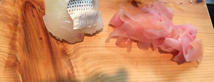 Sukiyabashi Jiro is one of Sushi in Tokyo.