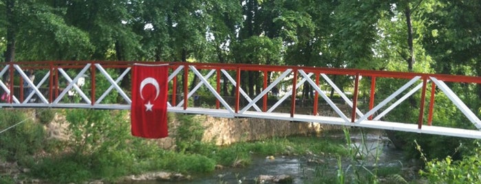 Oba Çayı Köfteci Ekmek Teknesi is one of สถานที่ที่บันทึกไว้ของ Özcan Emlak İnş 👍.