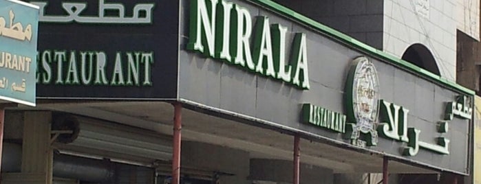 Nirala Restaurant is one of Posti che sono piaciuti a Faris.