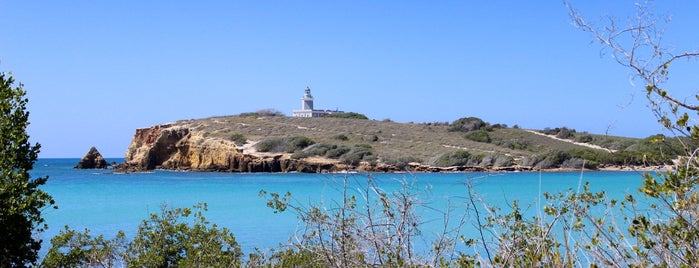 Faro Los Morillos | Lighthouse is one of Lugares favoritos de Brittany.