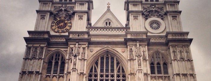 Westminster Abbey is one of Londres.