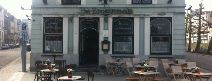 Bierhuis De Brouwzaele is one of Geuze in Gent!.