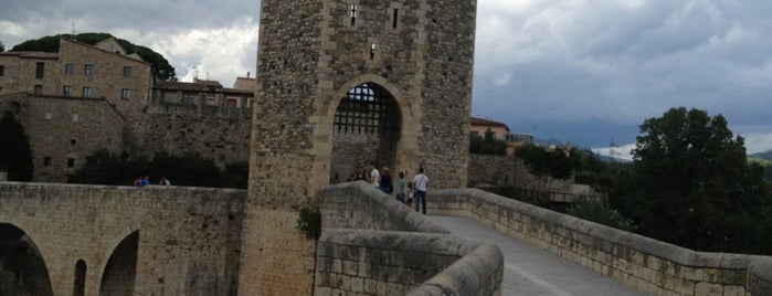 Pont de Besalú is one of Cataluña / Catalunya / Catalonia.