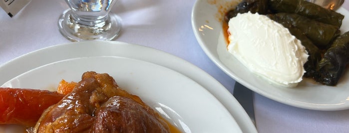 Aslan Restaurant is one of Yemek.