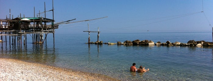 Spiaggia Vallevó is one of Tempat yang Disukai Mauro.