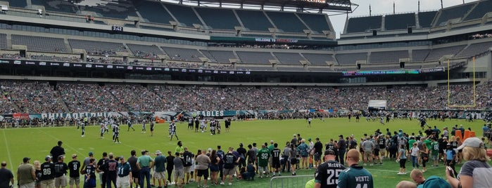 Lincoln Financial Field is one of PA.