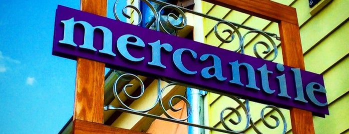 Mercantile On Main is one of Julie'nin Beğendiği Mekanlar.