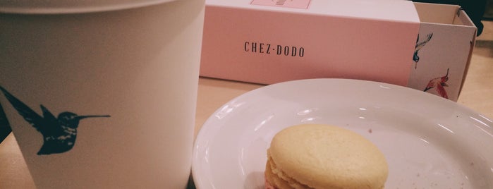 Chez Dodo - Artisan Macarons & Café is one of Budapest.