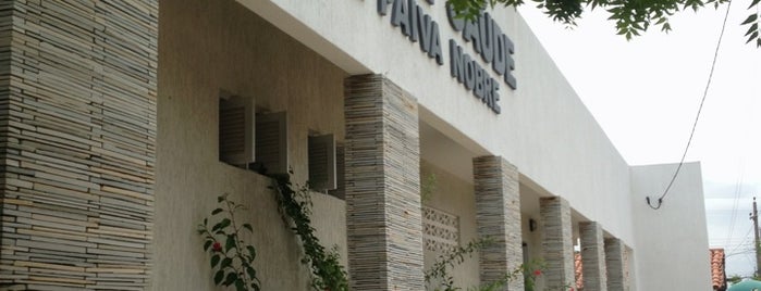 Centro De Saúde Julia De Paiva Nobre is one of Posti che sono piaciuti a Emanoel.