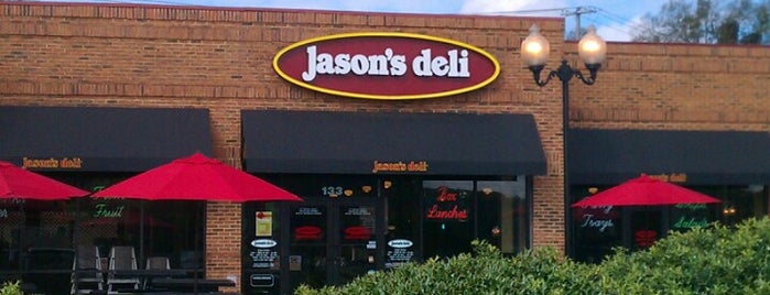 Jason's Deli is one of Lugares favoritos de Charley.