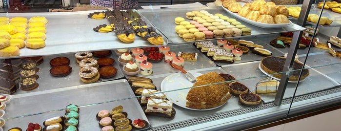 Boulangerie Patisserie is one of Francia.