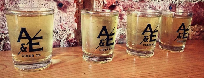 Ash & Elm Cider Co is one of Lieux qui ont plu à Zach.