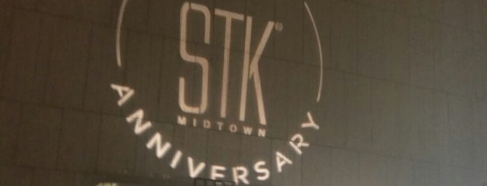 STK Steakhouse Midtown NYC is one of teNeues NYC.