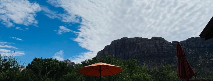 Holiday Inn Express Springdale - Zion Natl Pk Area is one of Cole'nin Beğendiği Mekanlar.