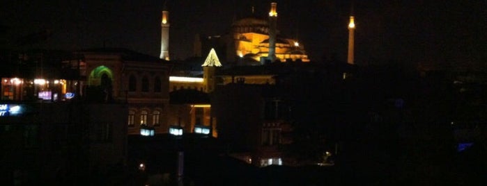 Senatus Hotel is one of İstanbul.