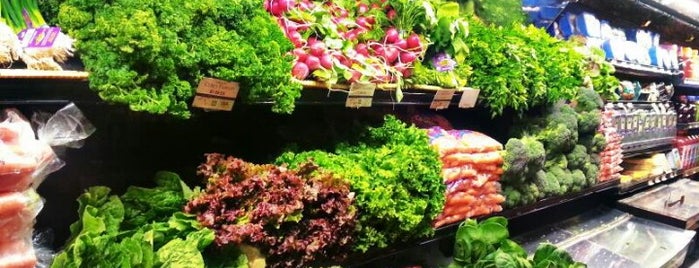 The Fresh Market is one of Destin.