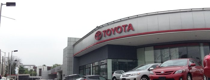 Toyota is one of Orte, die Lau gefallen.