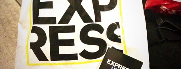Express is one of Orte, die Alicia gefallen.