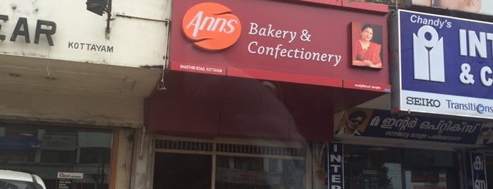 Anns Bakery is one of Posti che sono piaciuti a Deepak.