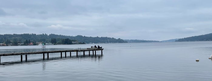 Enatai Beach is one of Mercer Island.