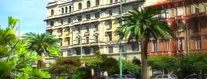 la Rinascente is one of Cagliari.