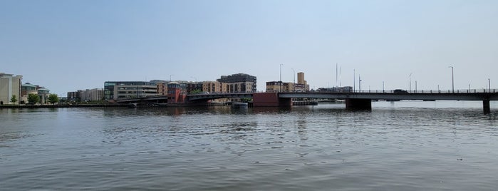 City Centre Marina is one of Member Discounts: Mid West.