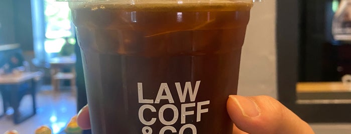 Law Coffee Club is one of cafe culture thailand.