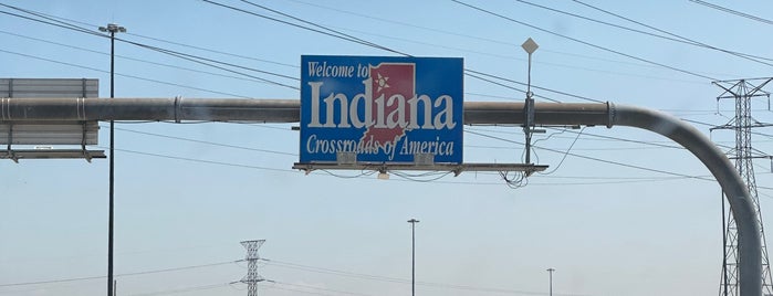 Illinois/Indiana State Line is one of Elif.