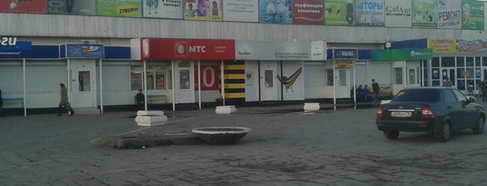 Октябрьское is one of Продуктовые магазины.