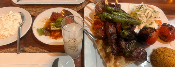 Liman Et & Balık Restaurant is one of Türkiye'de.