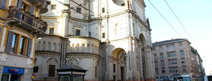 Parrocchia SS. Annunziata is one of Via D'Azeglio - una strada del mondo, a Parma.