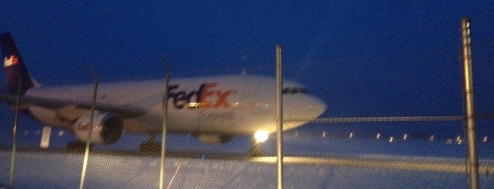 FedEx Ship Center is one of tire delivery stops.