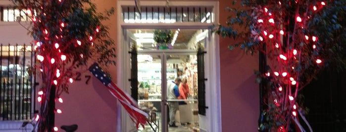 French Quarter Gem & Lapidary is one of Lugares favoritos de Rozanne.